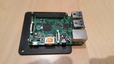 UM2-RPI2-Mount-002.jpg